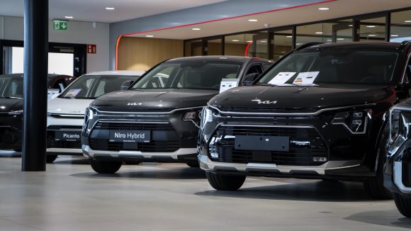 Afbeelding van Verkoopadviseur Nieuw Kia  €3.000 – €4.500 + auto van de zaak | Geen koopavonden