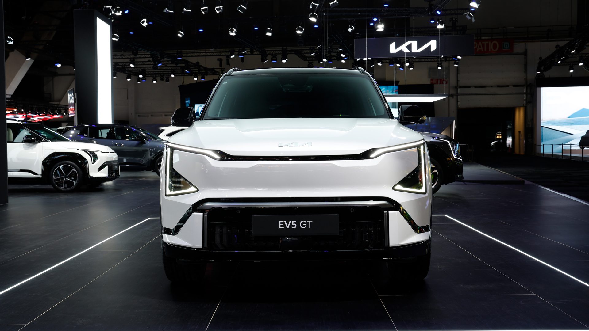 Kia EV5 GT vooraanzicht
